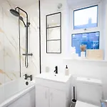 Harrison Hideaway Hébergement de vacances *